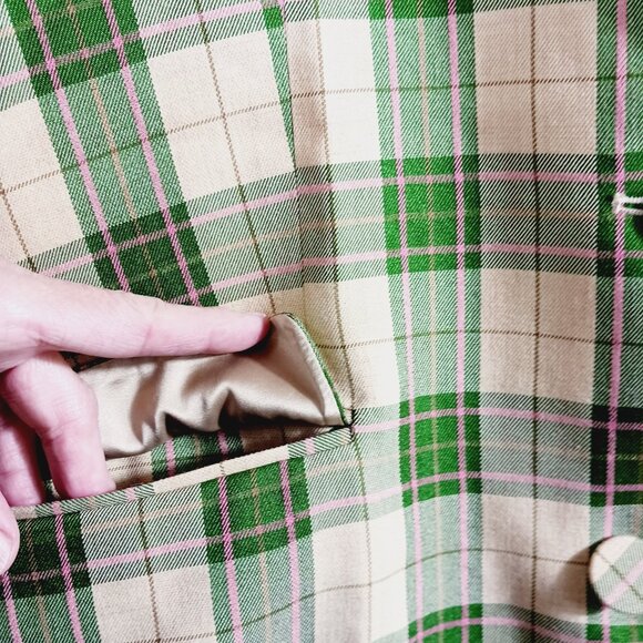 Bardot, Plaid Long Blazer Jacket Green & Soft Gold, Pink Highlight Medium Preppy - Picture 10 of 15